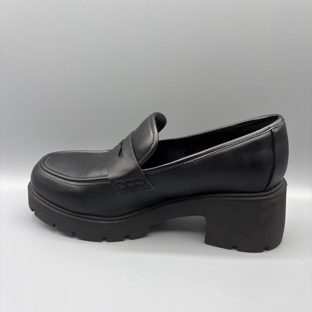 Torrid Chunky Lug Sole Penny Loafers Size 10 WW Wide Black Faux Leather Academia - Picture 6 of 10